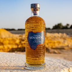 senador senador product anejo thumb ledge